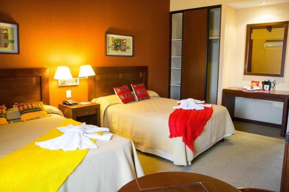 Howard Johnson Hotel