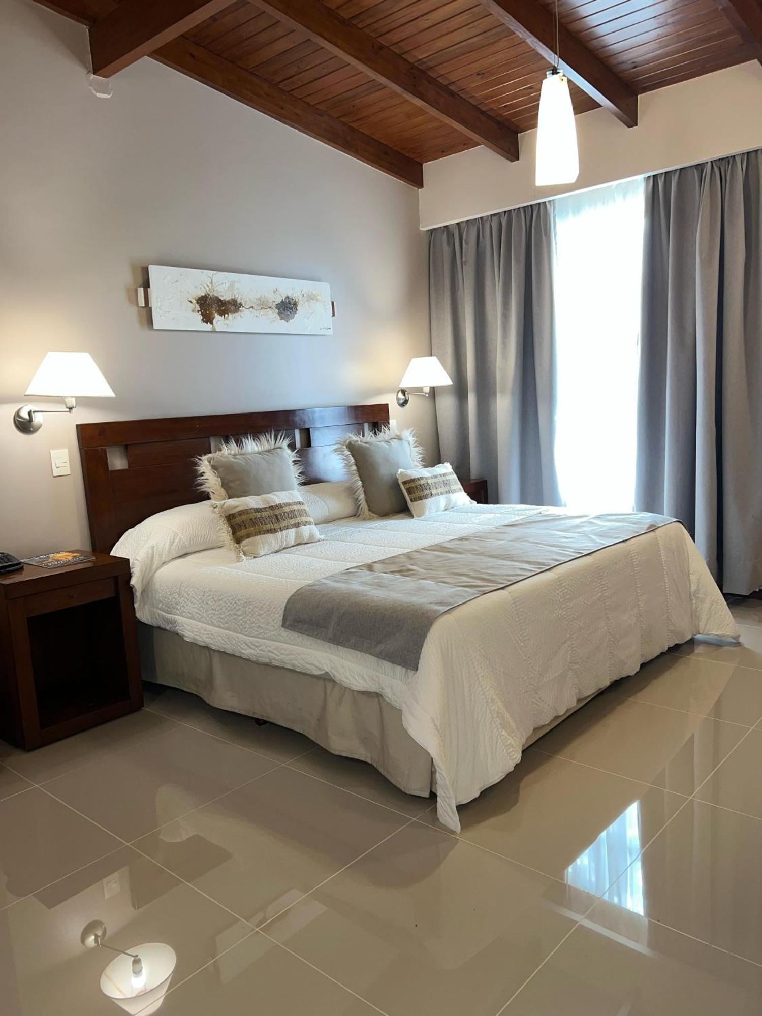 Howard Johnson Hotel Rosario de la Frontera