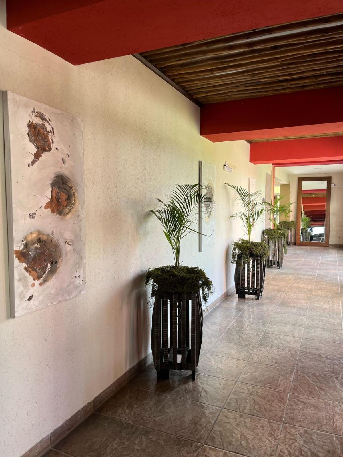 Hotel Howard Johnson 4*