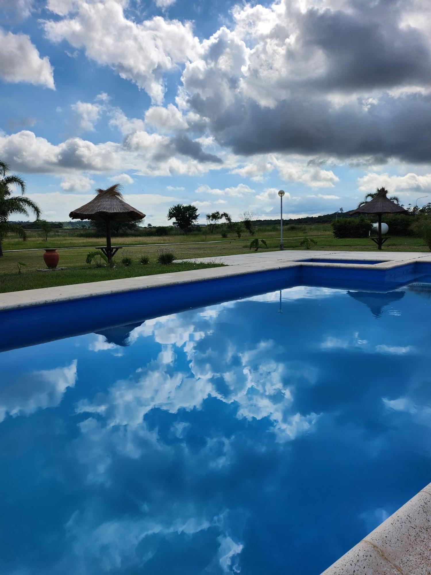 Howard Johnson Hotel 4*