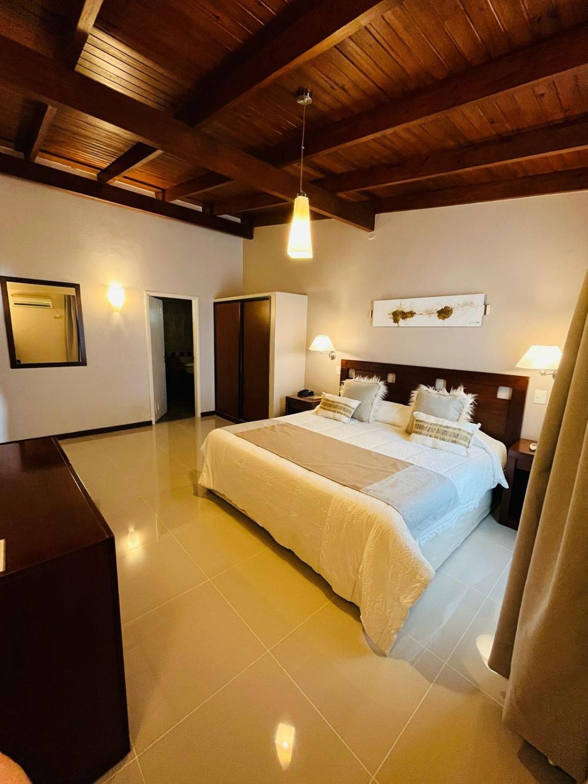 Hotel Howard Johnson Rosario de la Frontera